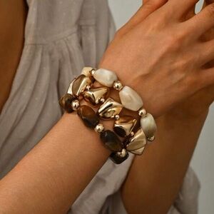 Zara Stylish Trend Gold & Brown Beaded Bracelet – Bold Chunky Style
